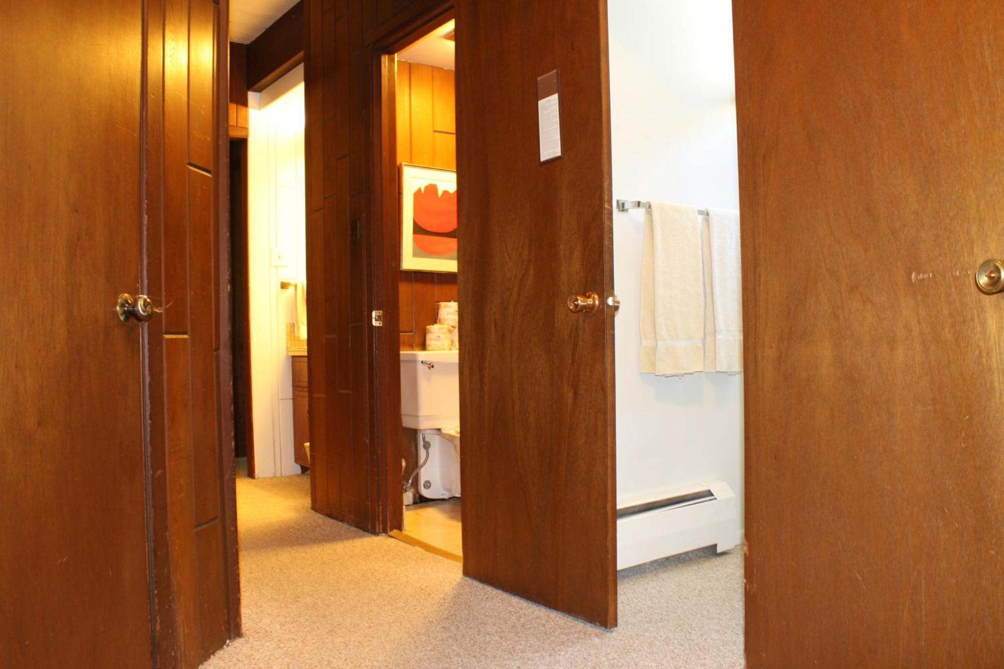 St Moritz Lodge And Condominiums Аспън Стая снимка